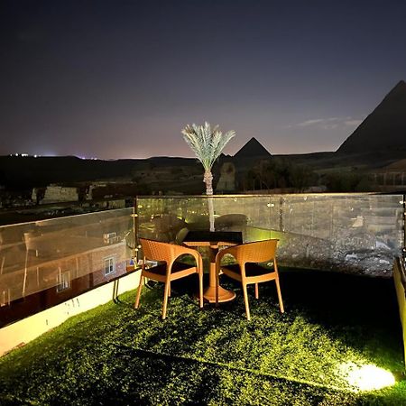 Kemet Pyramids Room View Kairó Kültér fotó