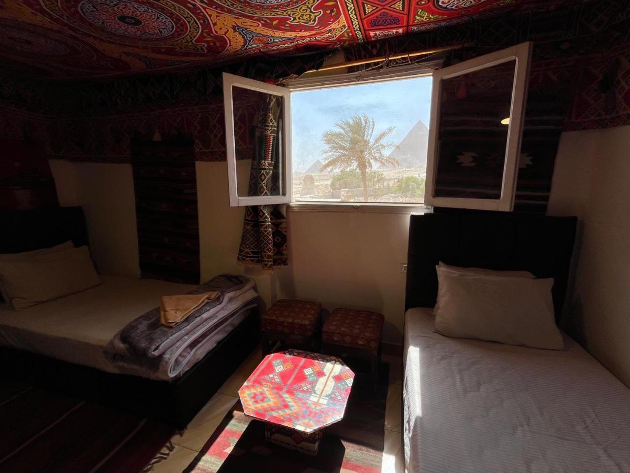 Kemet Pyramids Room View Kairó Kültér fotó